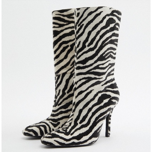 ZARA ANIMAL PRINT HEELED LEATHER ANKLE BOOTS SZ 7.5 or EU 38 - Picture 3 of 5